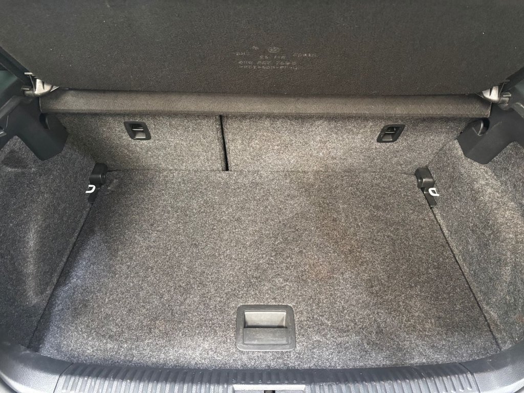 Used Volkswagen Polo 2016 for sale - 77720073: Photo 27