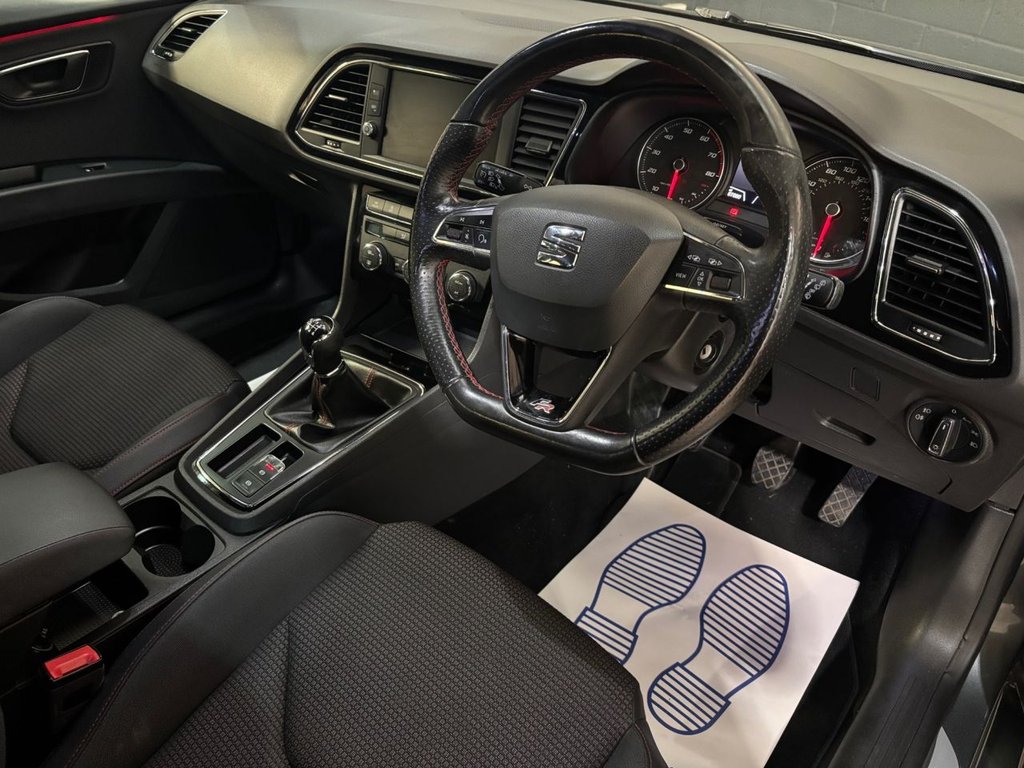 Used SEAT Leon 2018 for sale - 77336090: Photo 2