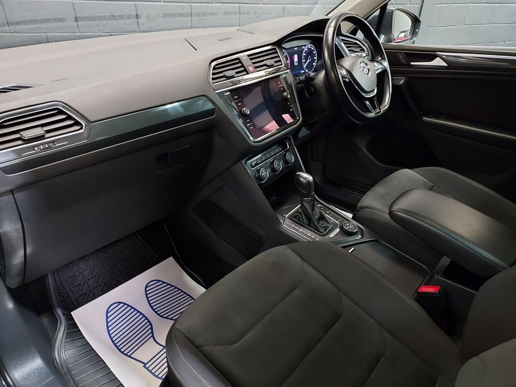 Used Volkswagen Tiguan 2018 for sale - 77336093: Photo 28
