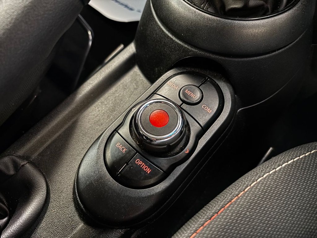 Used MINI Hatch 2019 for sale - 78029863: Photo 24