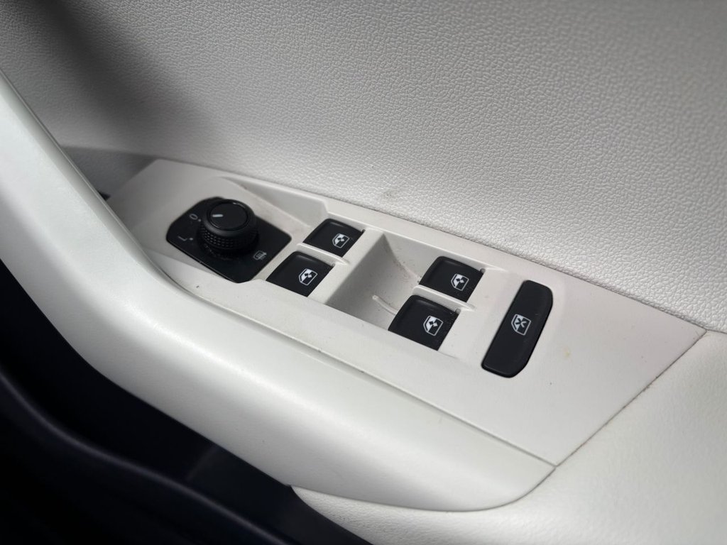 Used Volkswagen Polo 2020 for sale - 77336087: Photo 29