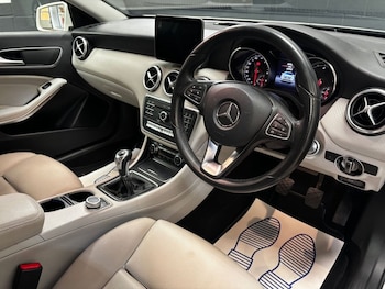 Used Mercedes-Benz A-Class 2017 for sale - 79254251: Photo