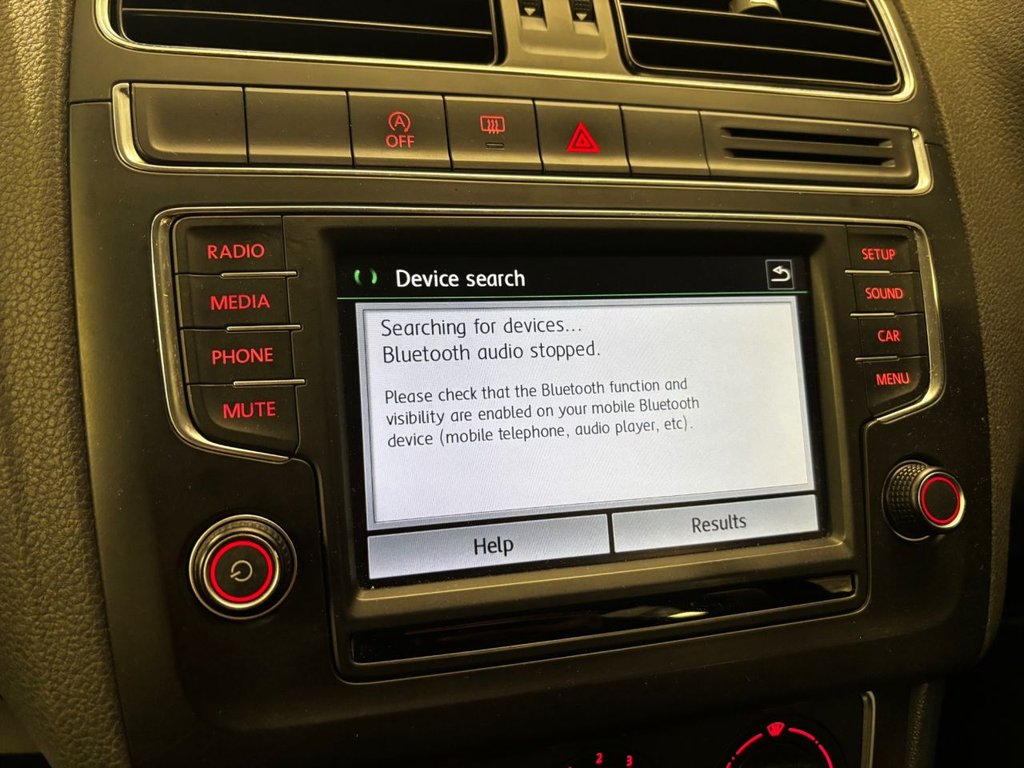 Used Volkswagen Polo 2015 for sale - 77952297: Photo 14