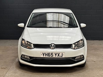 Used Volkswagen Polo 2015 for sale - 77952297: Photo