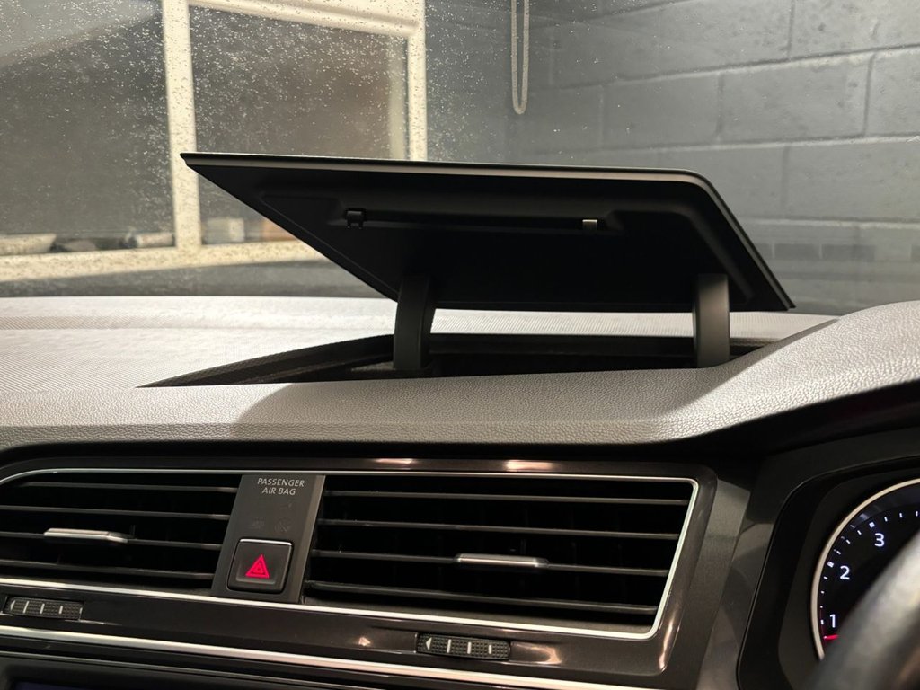 Used Volkswagen Tiguan 2017 for sale - 77697862: Photo 38