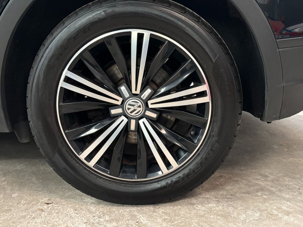 Used Volkswagen Tiguan 2017 for sale - 77697862: Photo 42