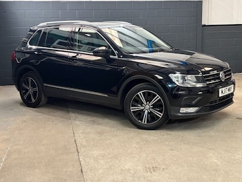 Used Volkswagen Tiguan 2017 for sale - 77697862: Photo