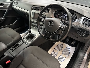 Used Volkswagen Golf 2016 for sale - 78357747: Photo