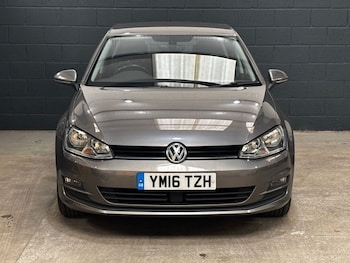 Used Volkswagen Golf 2016 for sale - 78357747: Photo