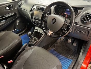 Used Renault Captur 2015 for sale - 78569648: Photo