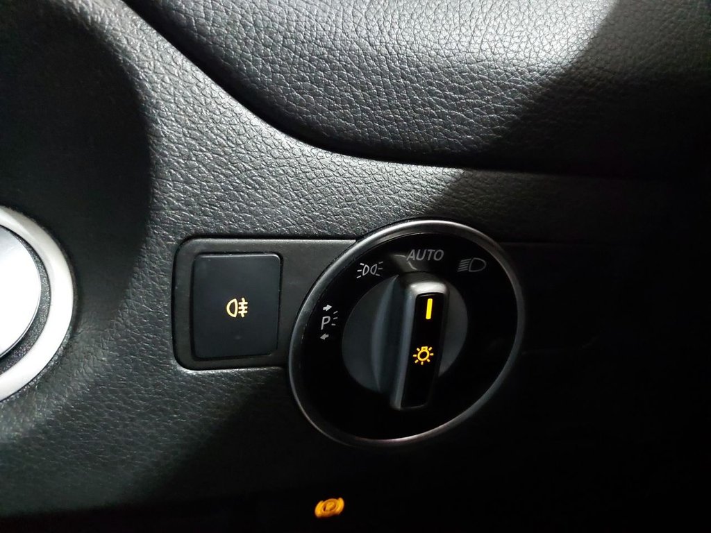 Used Mercedes-Benz GLA 2017 for sale - 77336071: Photo 28