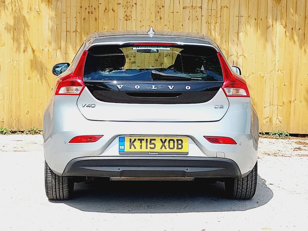 Used Volvo V40 2015 for sale - 77336070: Photo 6