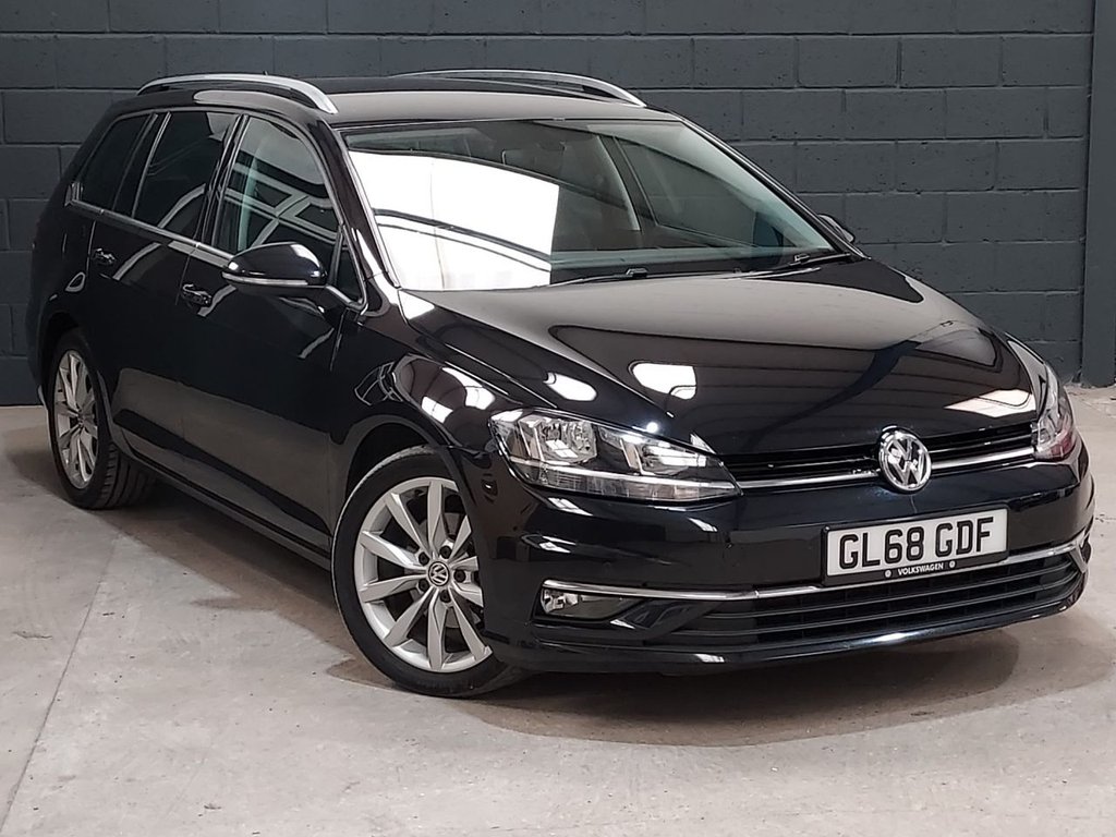 Used Volkswagen Golf 2018 for sale - 77336075: Photo 1