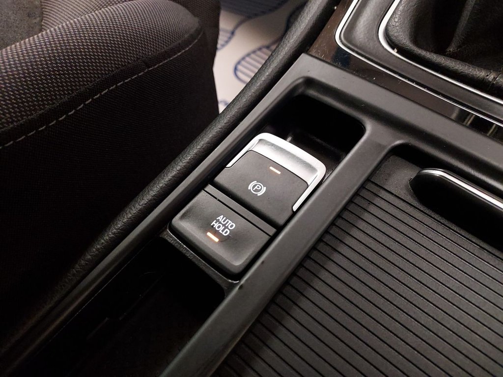 Used Volkswagen Golf 2018 for sale - 77336075: Photo 20