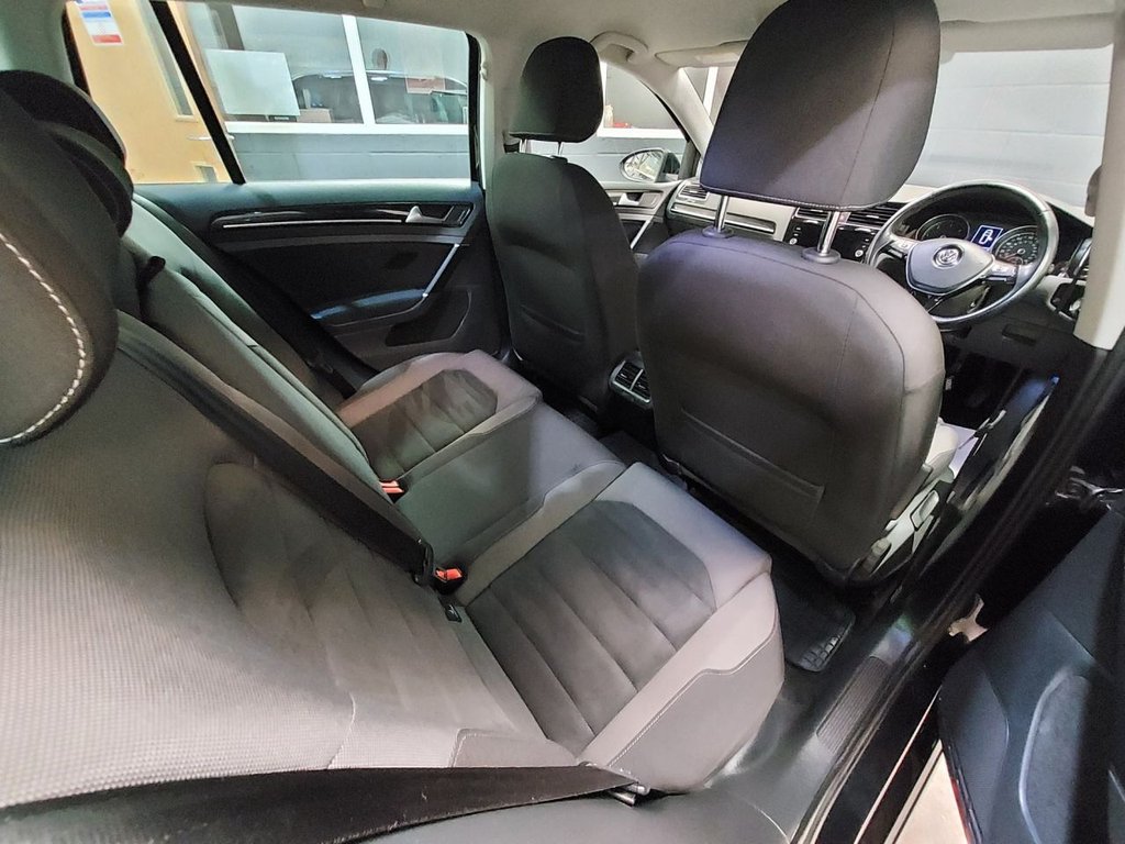 Used Volkswagen Golf 2018 for sale - 77336075: Photo 28