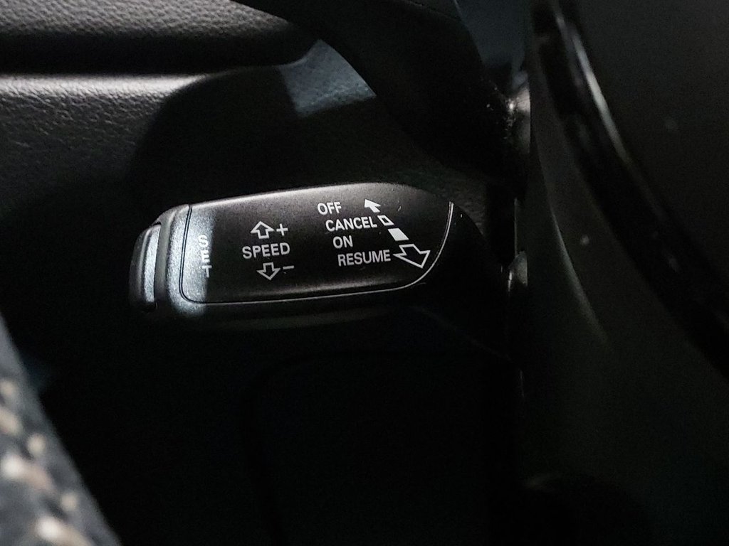 Used Audi Q3 2016 for sale - 77336065: Photo 26