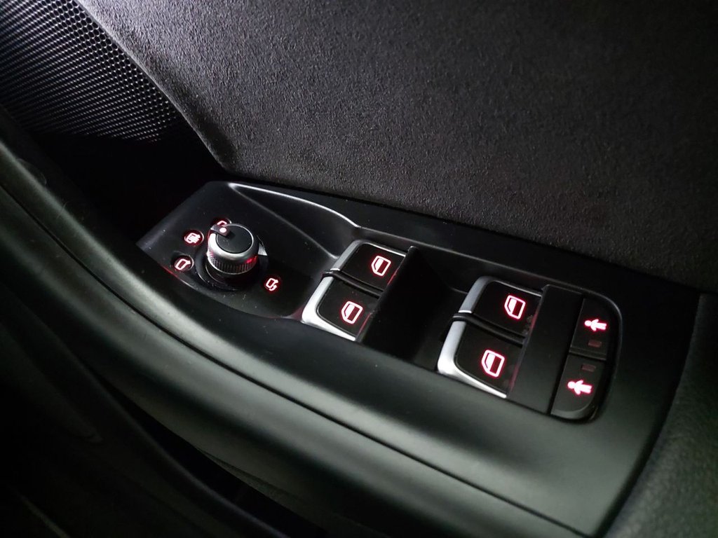 Used Audi Q3 2016 for sale - 77336065: Photo 27