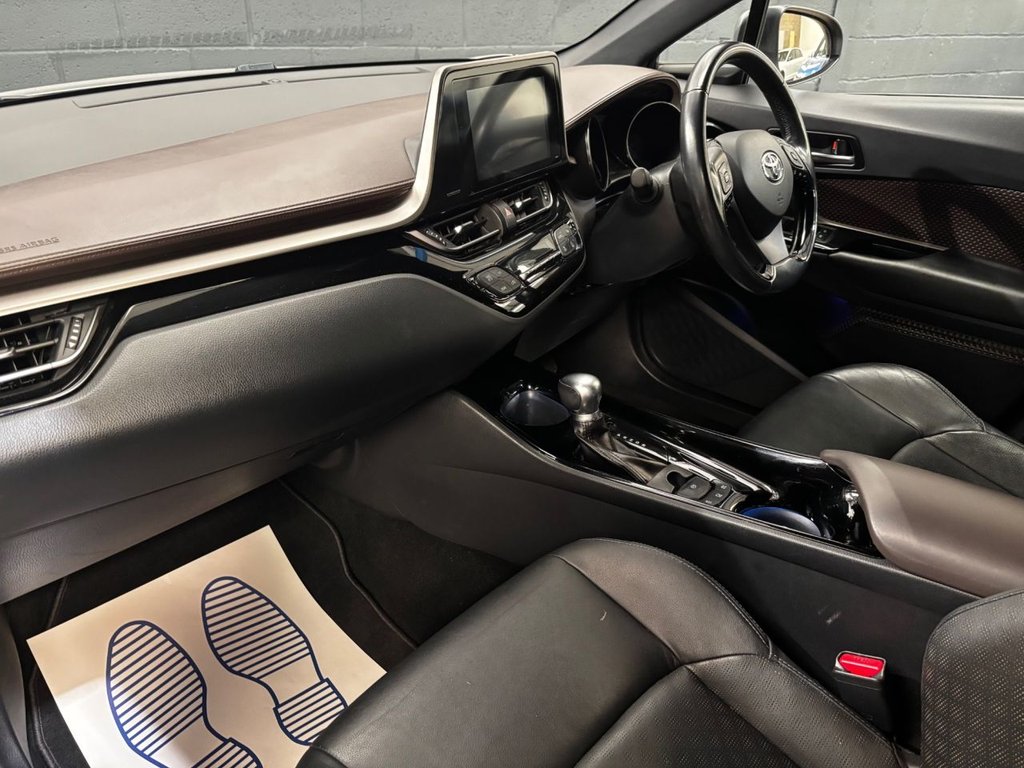 Used Toyota C-HR 2018 for sale - 78002581: Photo 18