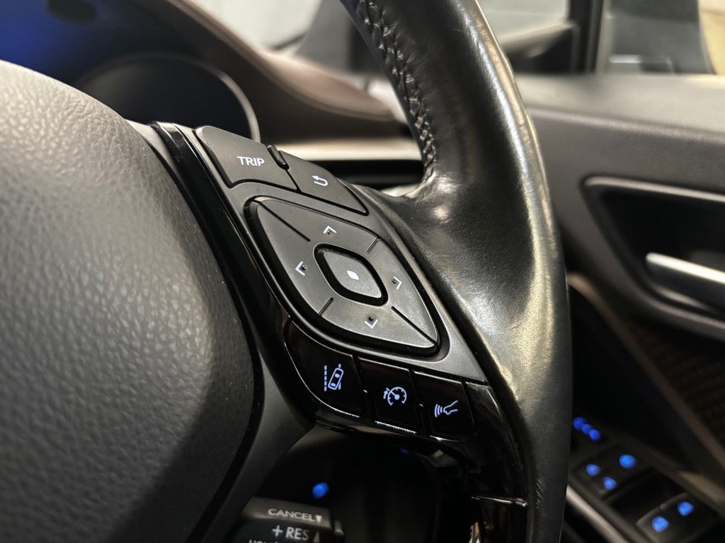 Used Toyota C-HR 2018 for sale - 78002581: Photo 28