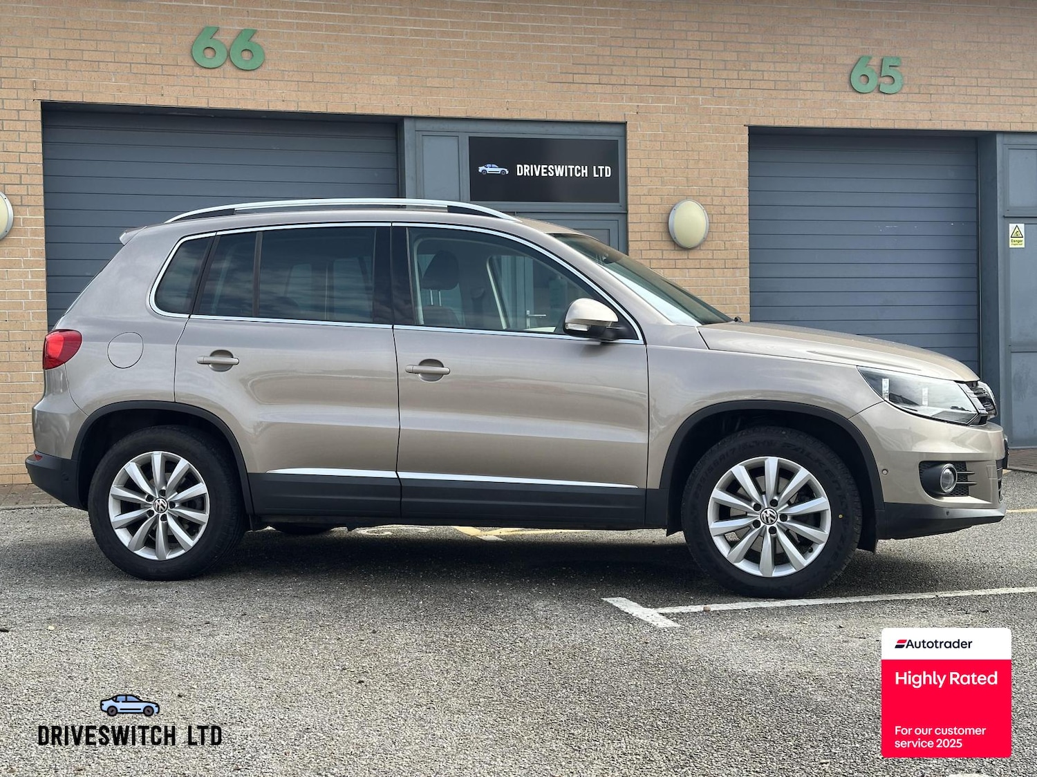 Used Volkswagen Tiguan 2014 for sale - 77058451: Photo 2