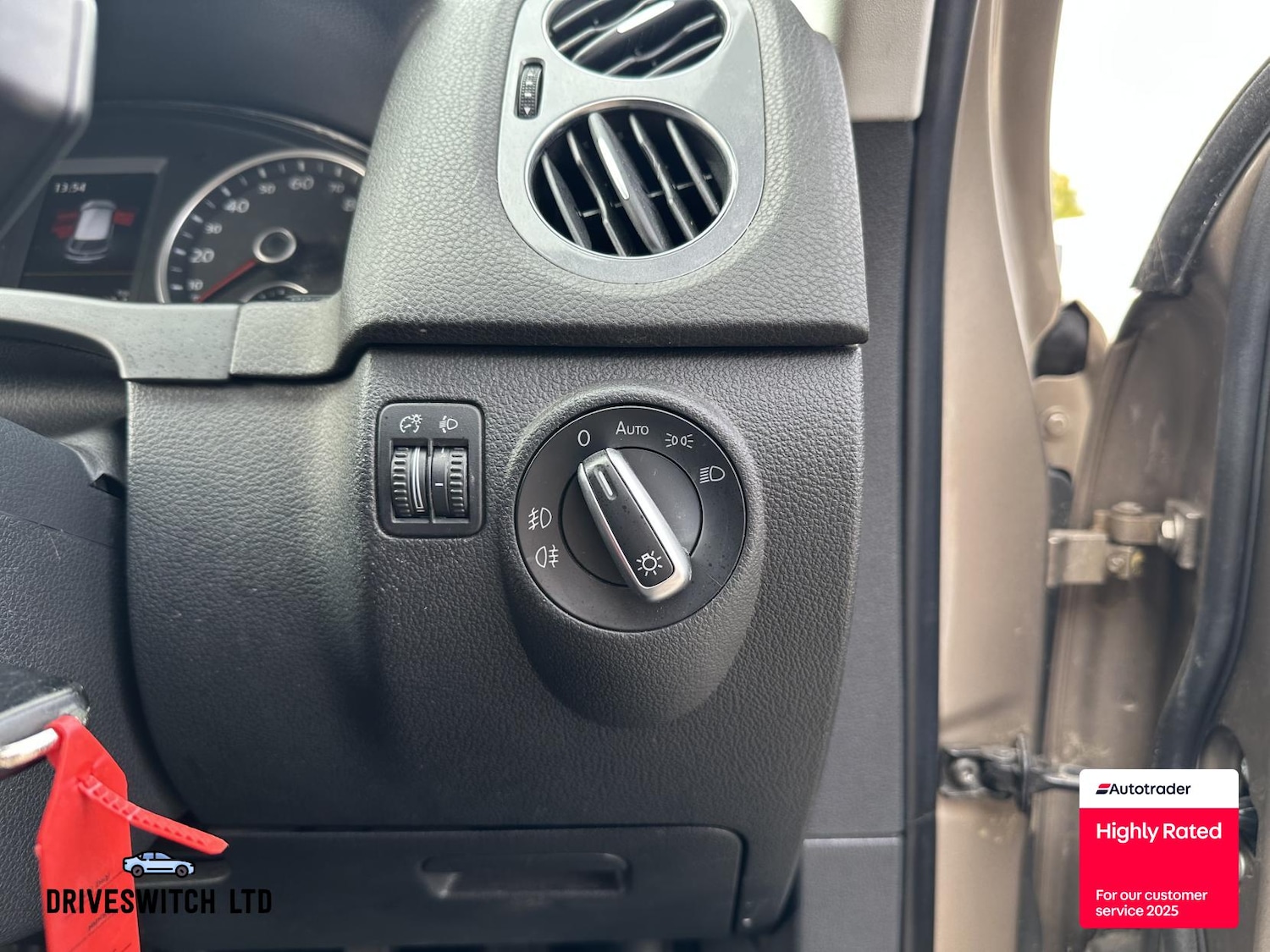 Used Volkswagen Tiguan 2014 for sale - 77058451: Photo 27