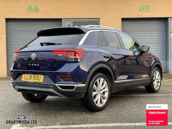 Used Volkswagen T-Roc 2018 for sale - 78515995: Photo