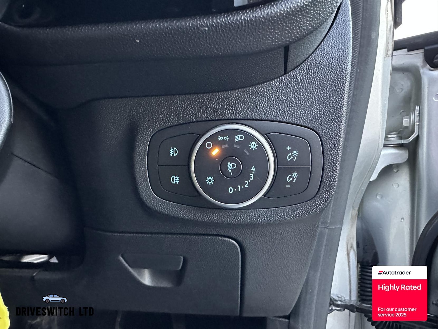 Used Ford Fiesta 2019 for sale - 78042325: Photo 25