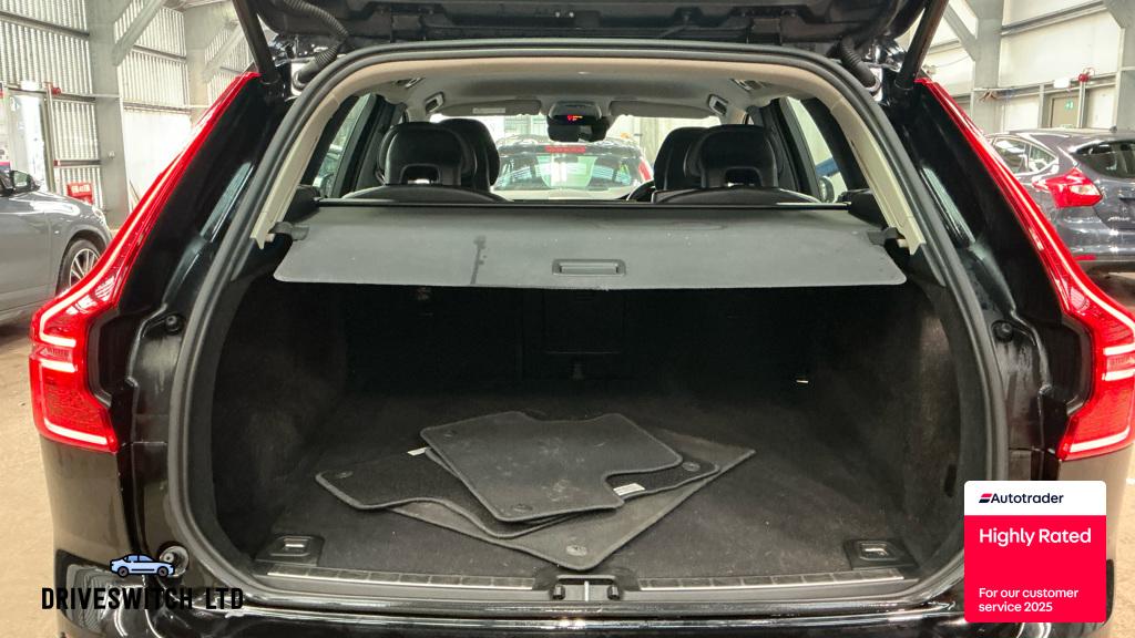 Used Volvo XC60 2017 for sale - 77954464: Photo 7