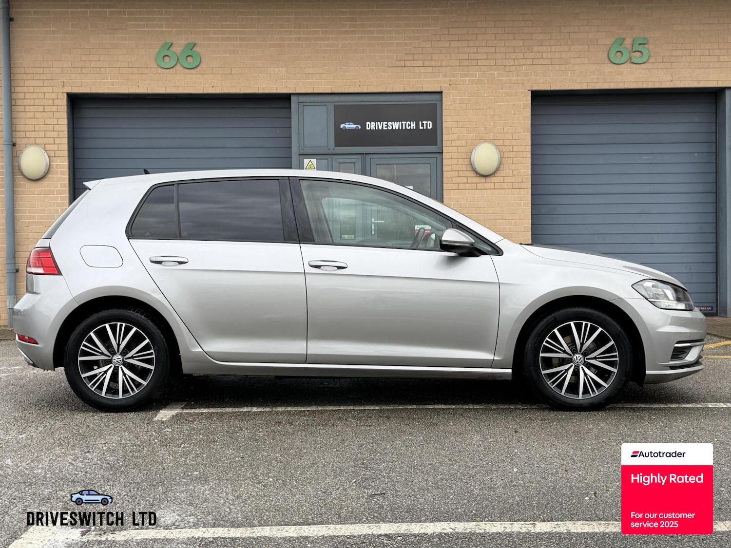 Used Volkswagen Golf 2018 for sale - 77241153: Photo 2