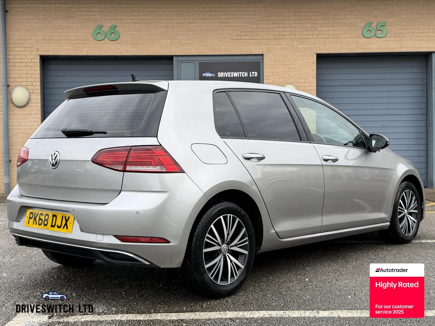 Used Volkswagen Golf 2018 for sale - 77241153: Photo 3