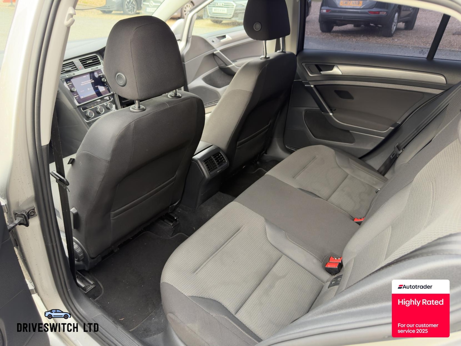 Used Volkswagen Golf 2018 for sale - 77241153: Photo 51