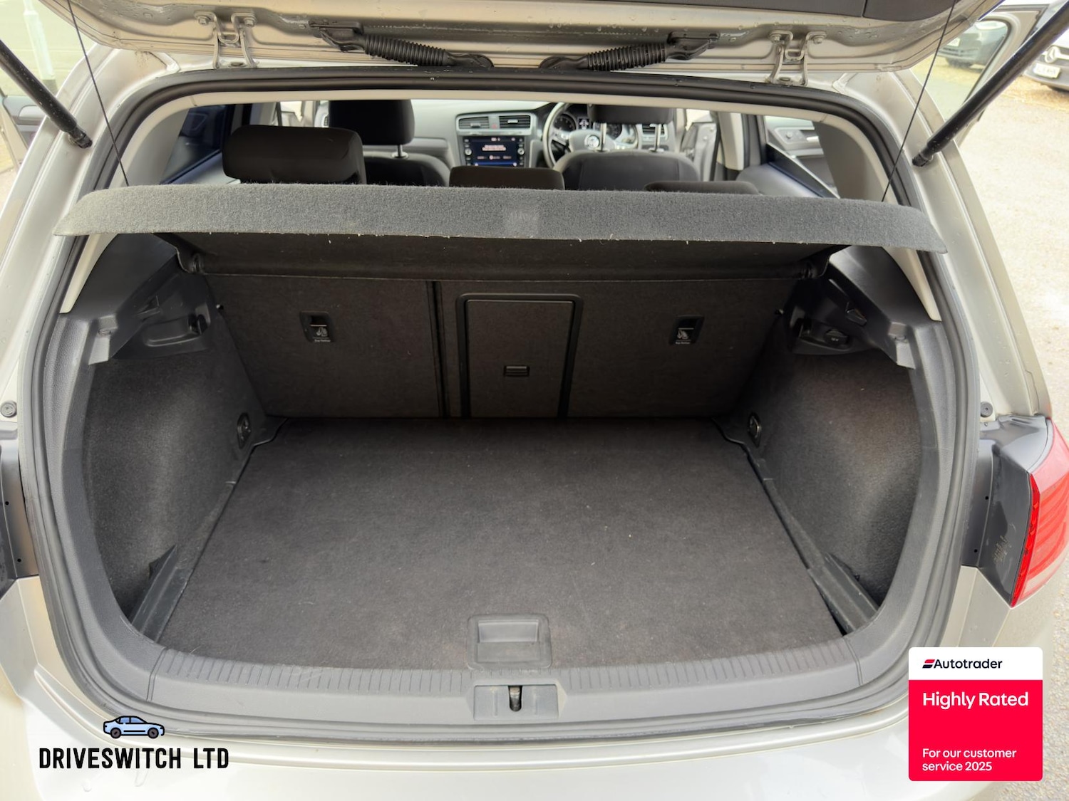 Used Volkswagen Golf 2018 for sale - 77241153: Photo 57