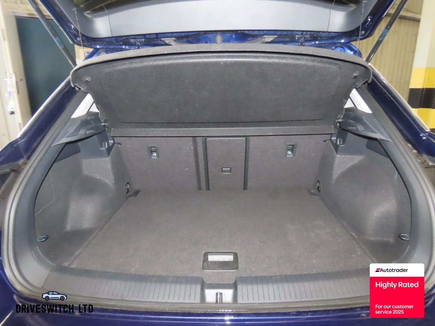 Used Volkswagen T-Roc 2018 for sale - 77277681: Photo 11