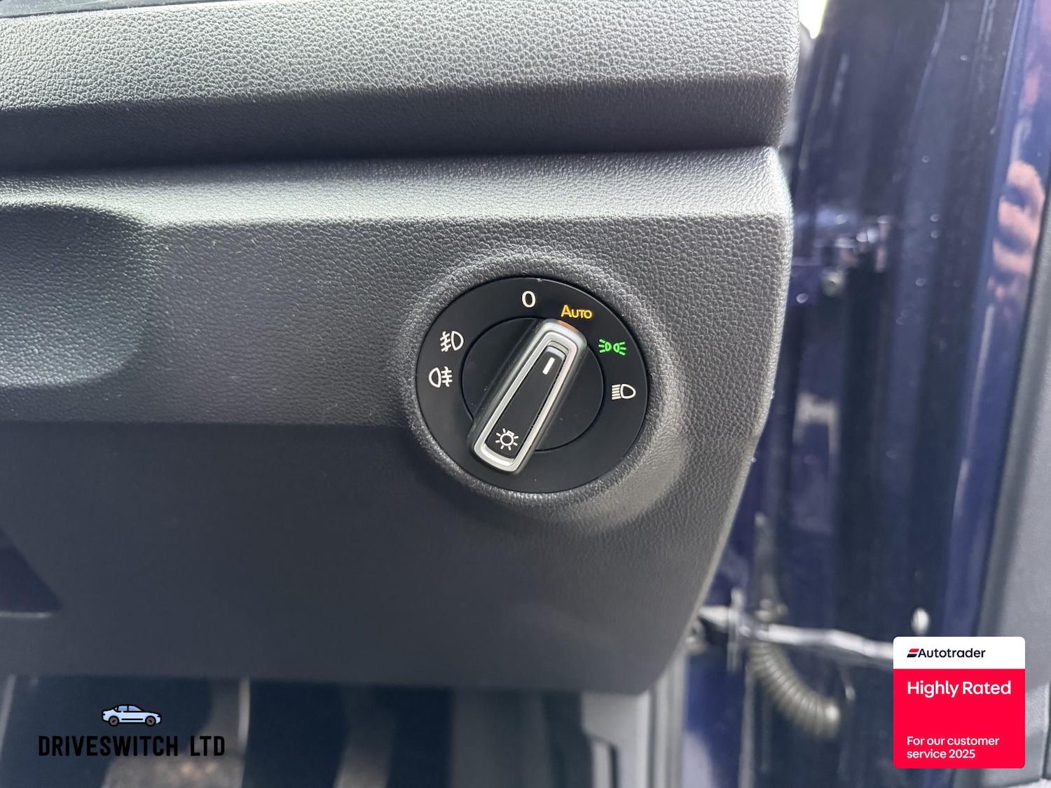 Used Volkswagen T-Roc 2018 for sale - 77277681: Photo 25