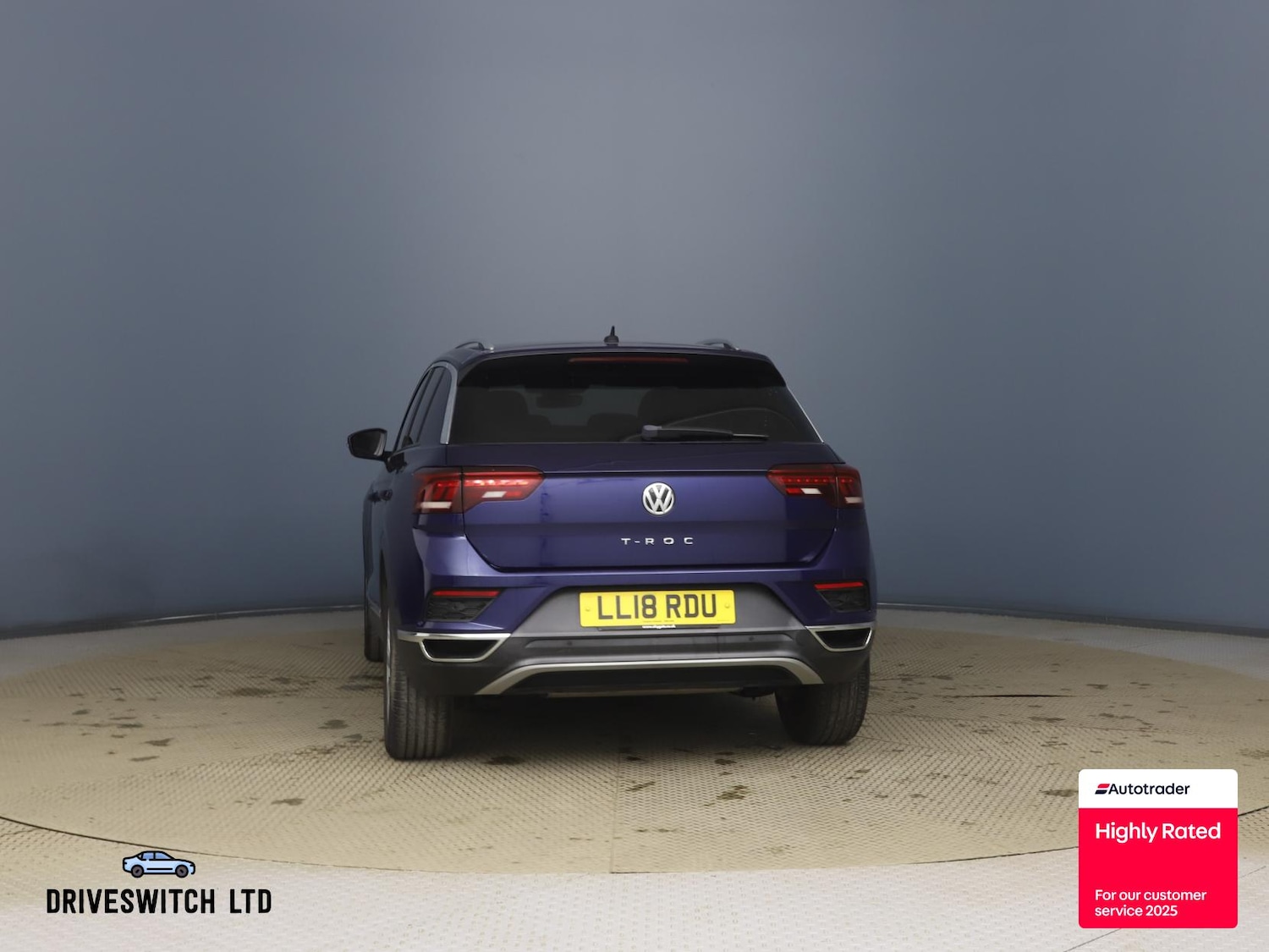 Used Volkswagen T-Roc 2018 for sale - 77277681: Photo 3