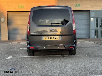 Used Ford Tourneo Connect 2018 for sale - 75935303: Photo