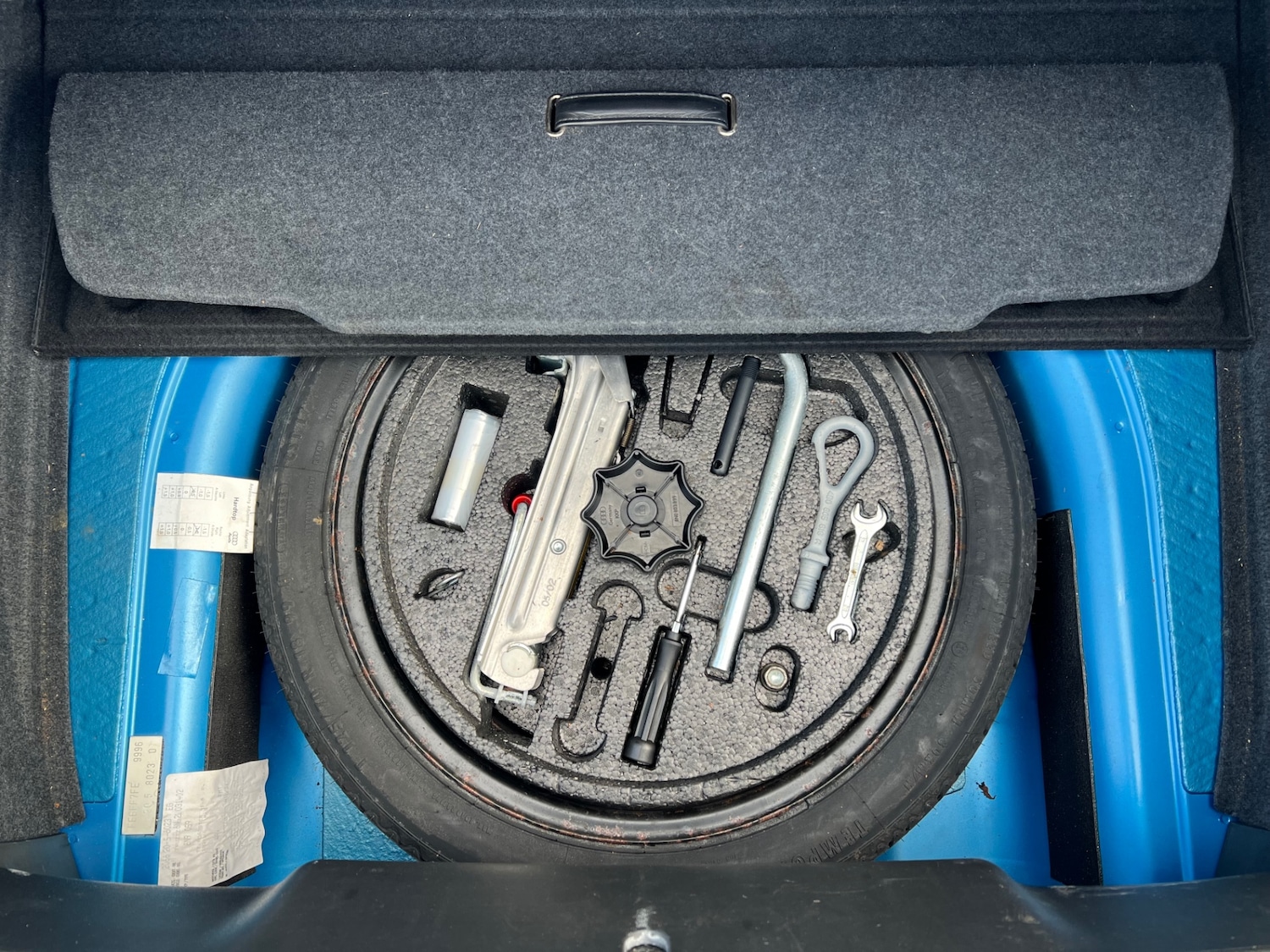 Used Audi TT 2002 for sale - 77351230: Photo 23