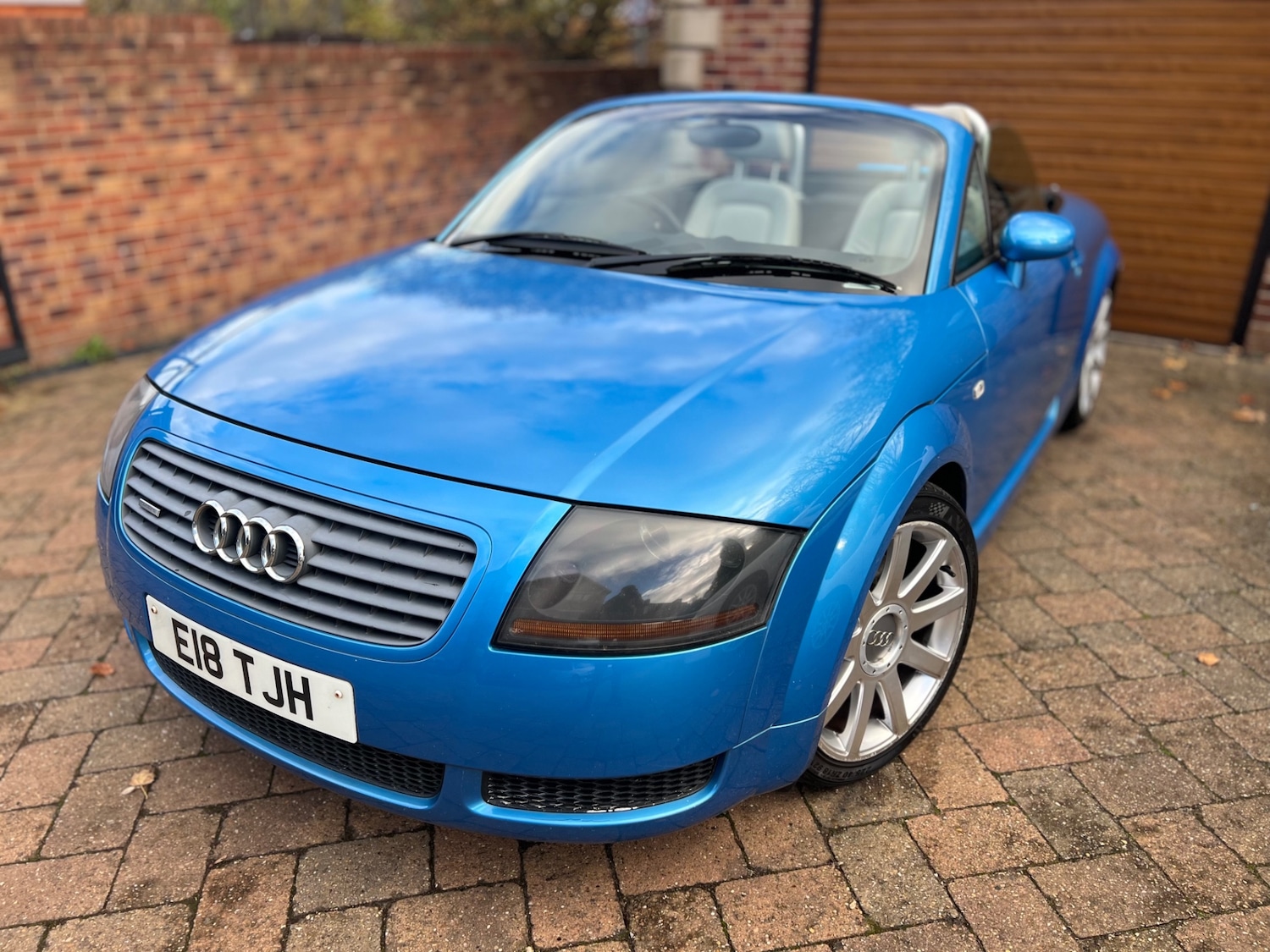 Used Audi TT 2002 for sale - 77351230: Photo 5
