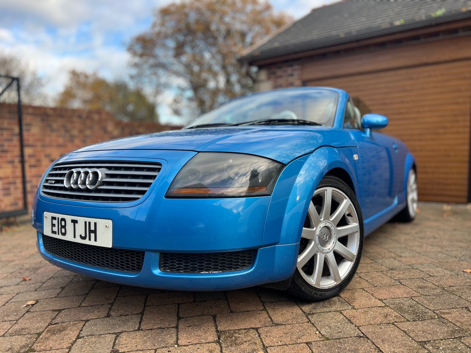 Used Audi TT 2002 for sale - 77351230: Photo 6