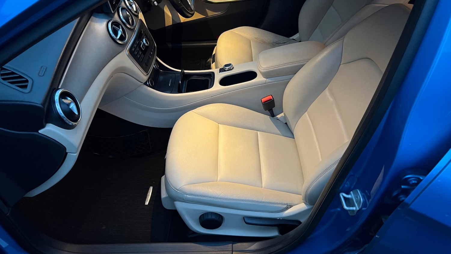 Used Mercedes-Benz GLA 2014 for sale - 77077395: Photo 13