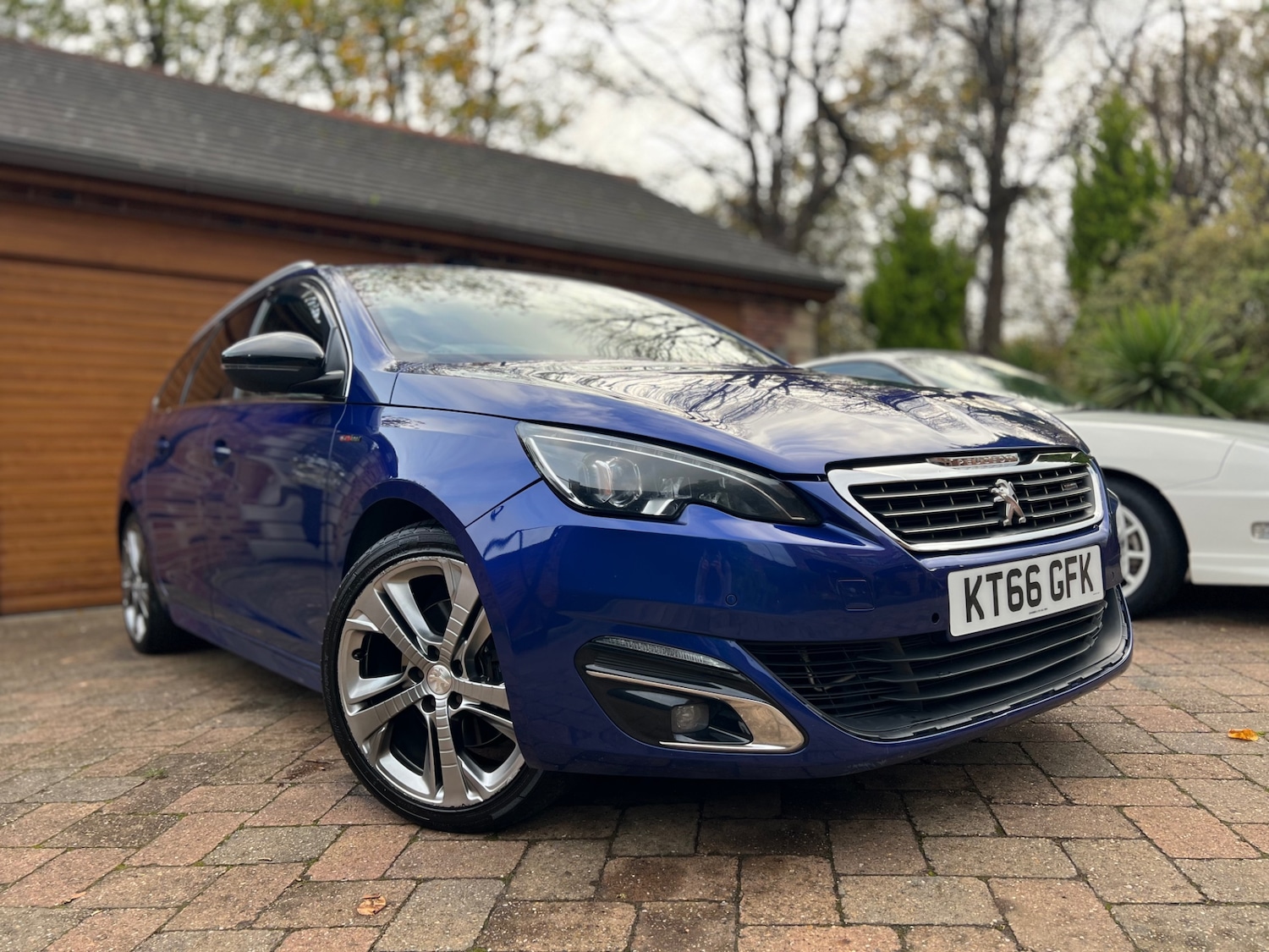 Used Peugeot 308 2017 for sale - 76449712: Photo 1