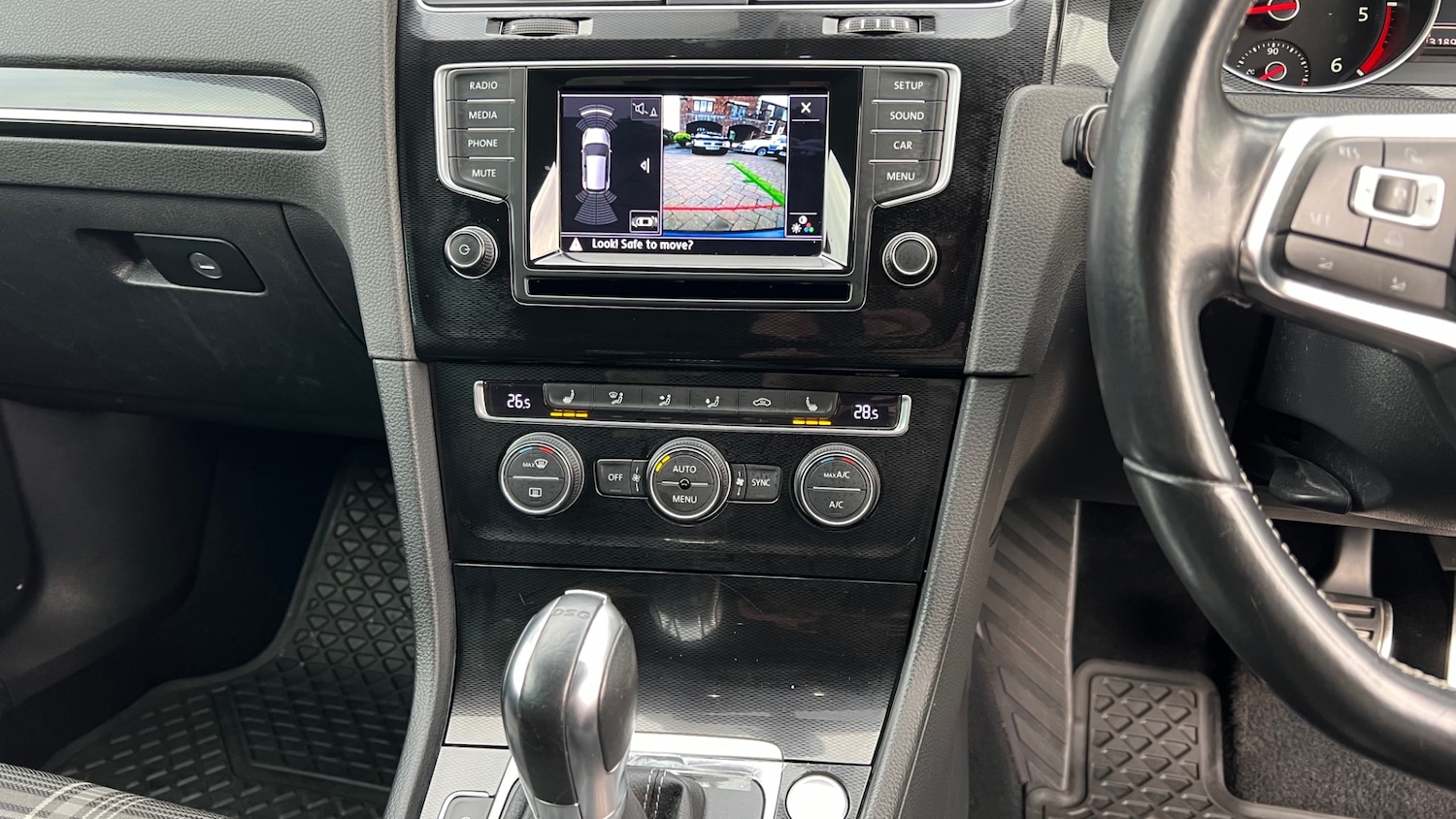 Used Volkswagen Golf 2015 for sale - 78031811: Photo 23