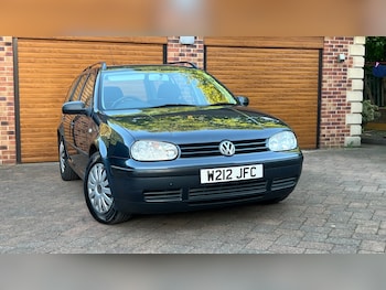 Used Volkswagen Golf 2000 for sale - 78894282: Photo
