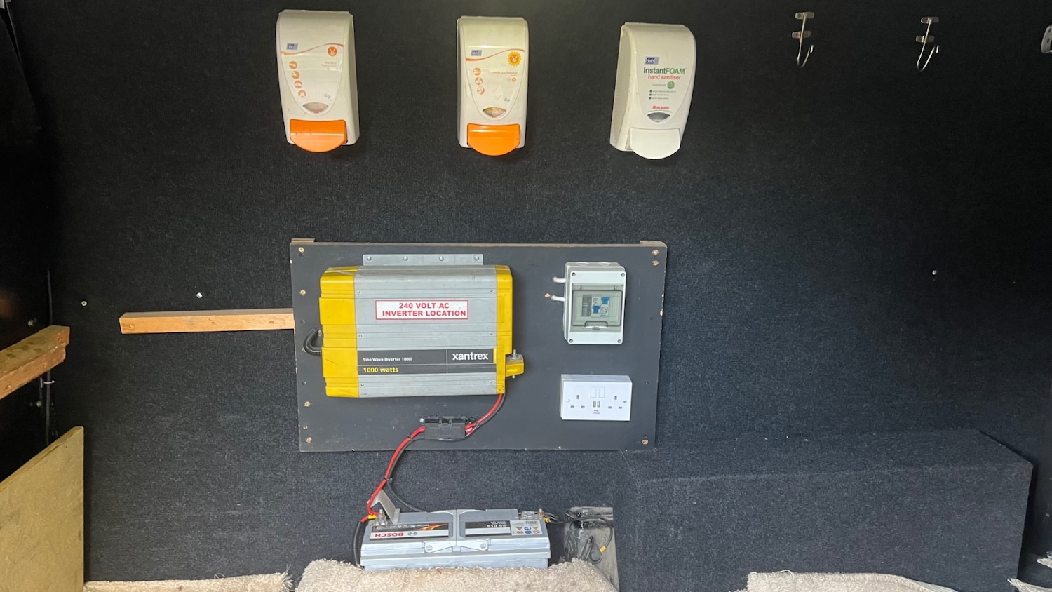 Used Volkswagen Transporter 2011 for sale - 76170549: Photo 16