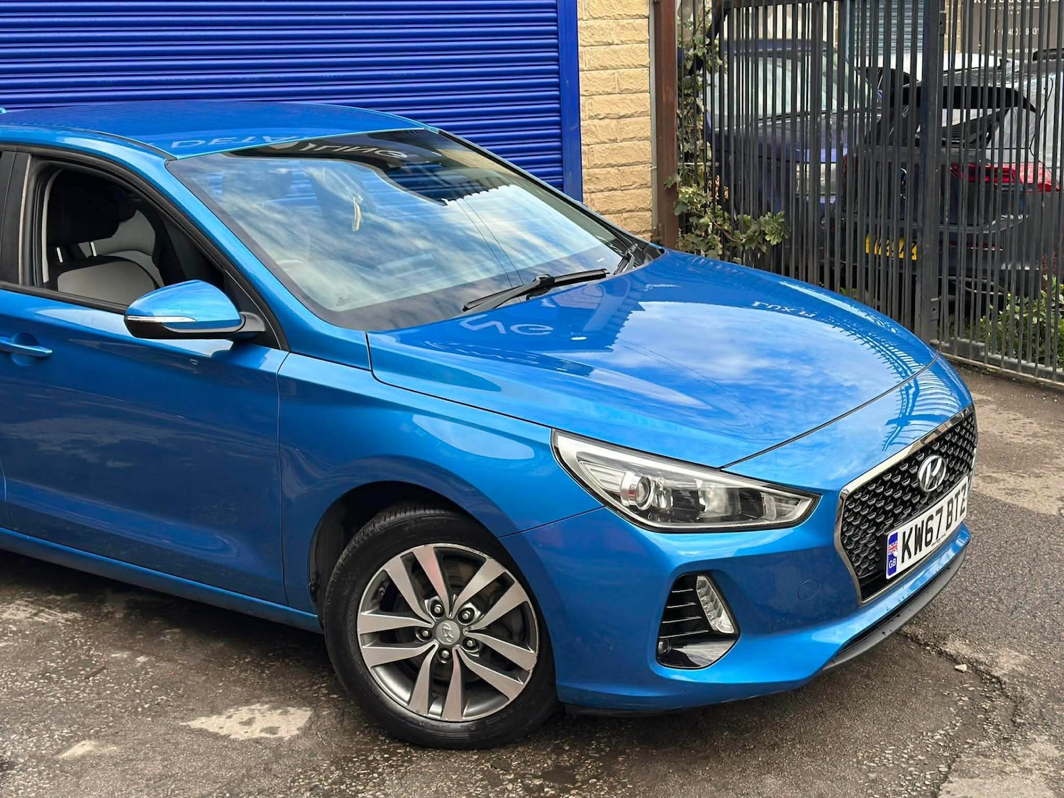 Used Hyundai i30 2017 for sale - 77837422: Photo 2