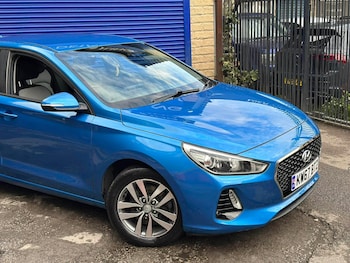 Used Hyundai i30 2017 for sale - 77837422: Photo