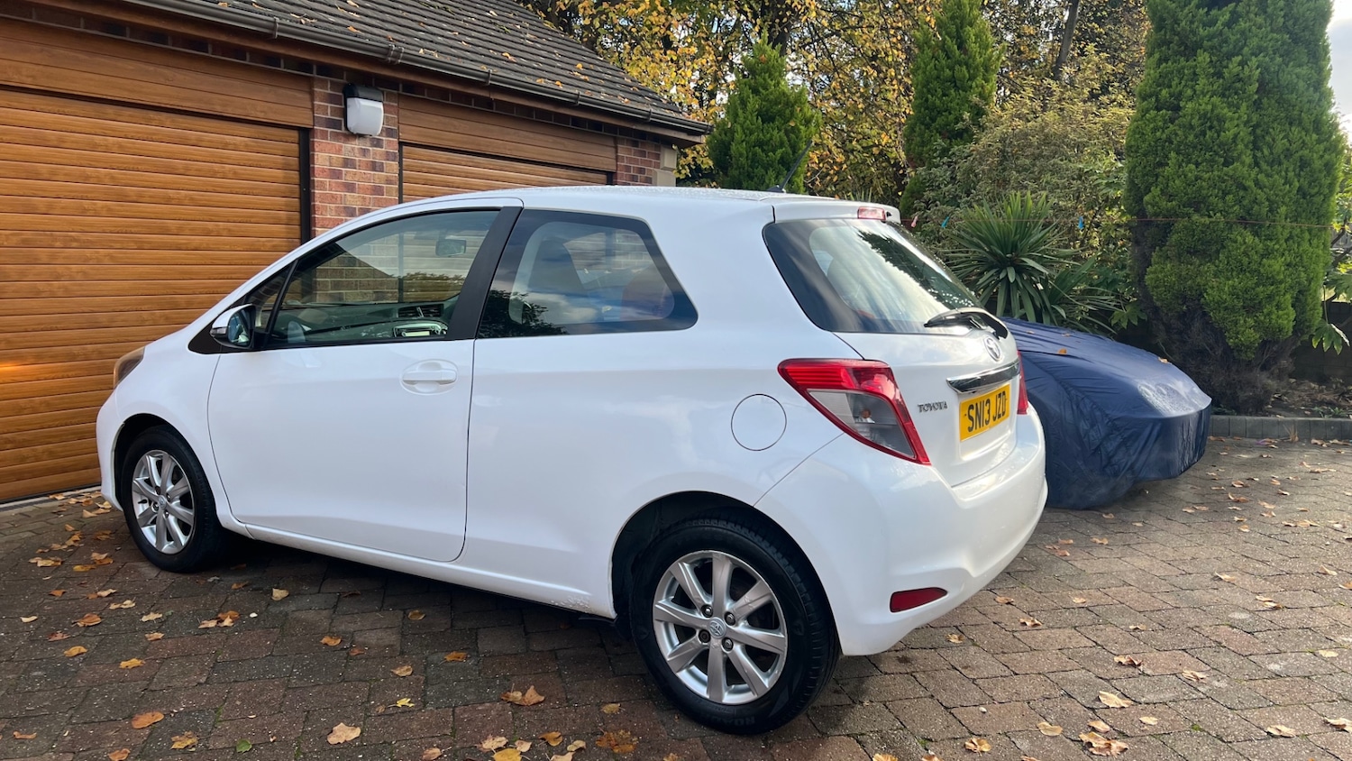 Used Toyota Yaris 2013 for sale - 76344352: Photo 9