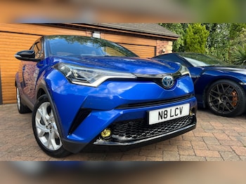Used Toyota C-HR 2017 for sale - 75606787: Photo
