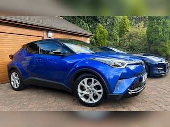 Used Toyota C-HR 2017 for sale - 75606787: Photo
