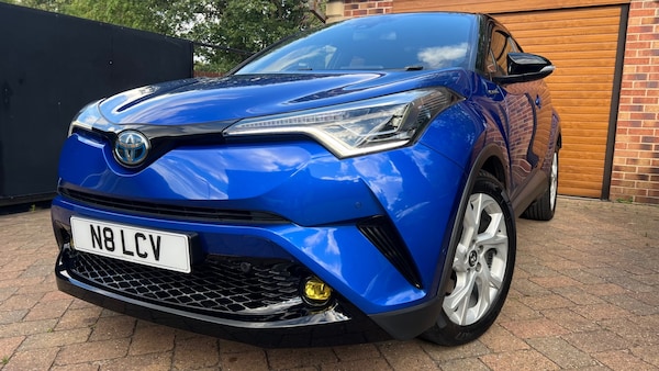 Used Toyota C-HR 2017 for sale - 75606787: Photo 6